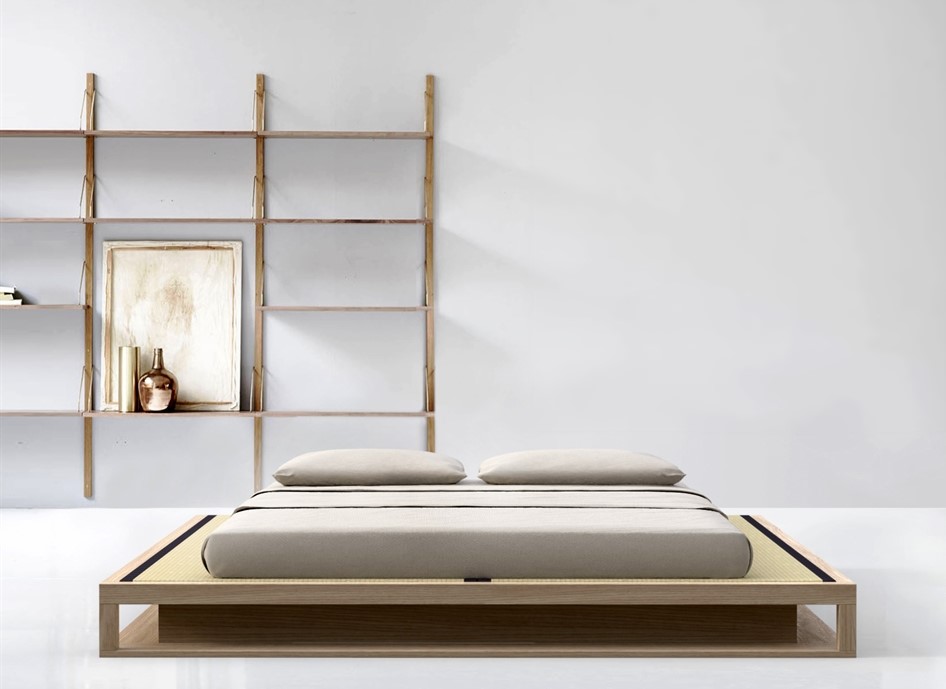 letto in legno massiccio artigianale Shiro Tami