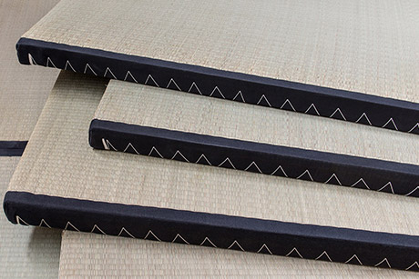 Tatami da 2,5cm con bordo nero